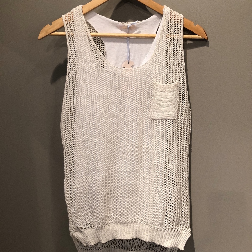 NWT! Scandal 2 piece tank & sweater -beige/silver